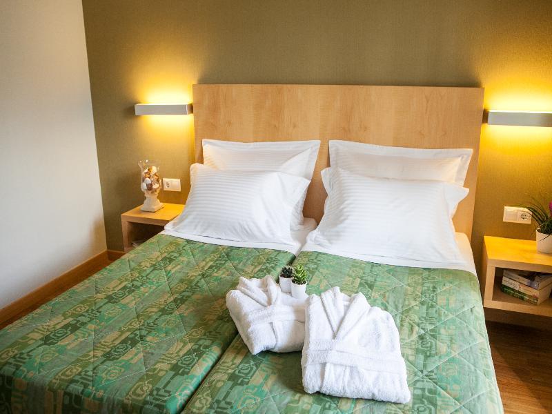 Kronos Otel 3*